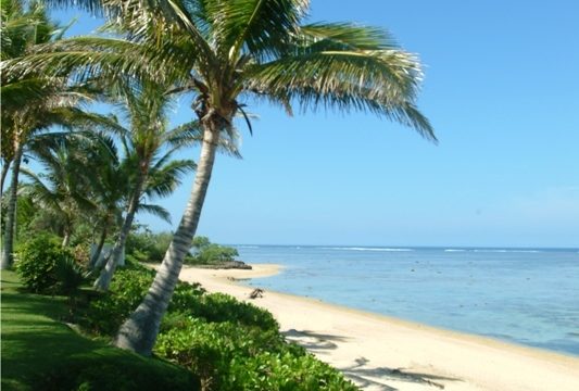 Beach at Bedarra Beach Inn