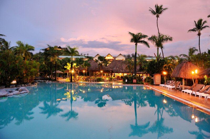 Outrigger on the Lagoon Fiji